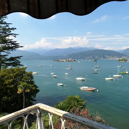 Apartment Bay Stresa